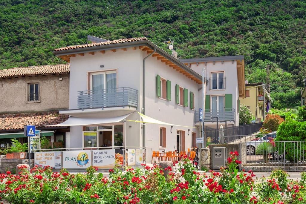 מאלצ'סינה Il Frantoio A Monte-Vicino Al Lago מראה חיצוני תמונה